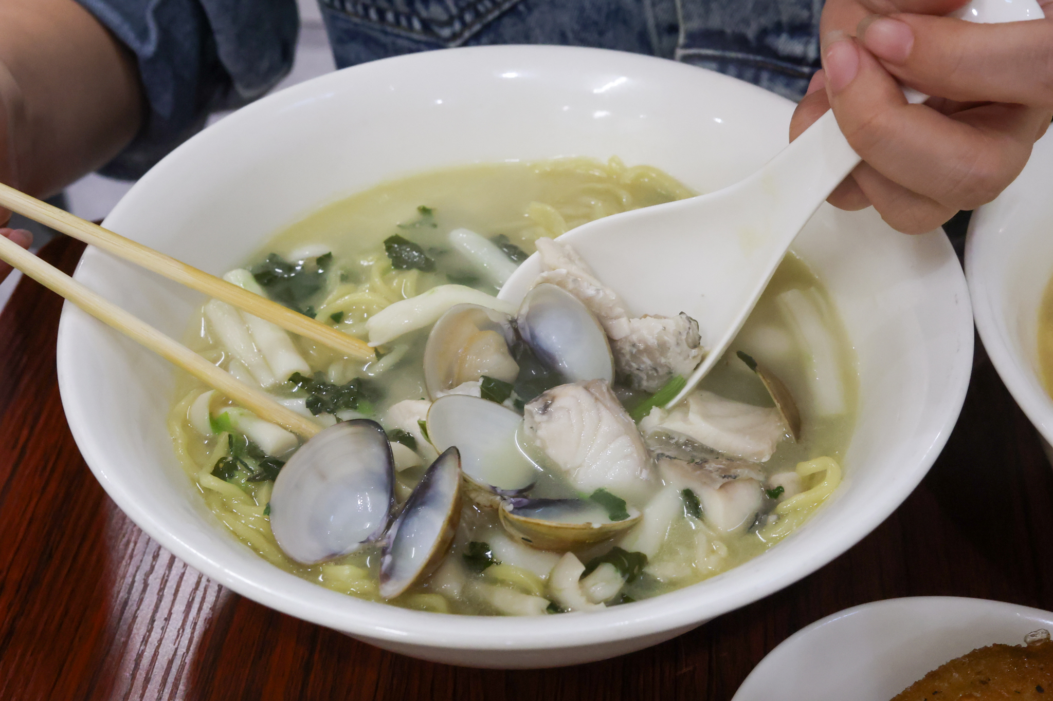 台北雞湯, 雞湯榮麵食館, 雞湯榮麵食館菜單, 雞湯榮, 雞湯榮菜單, 雞湯榮外帶, 中山區雞湯, 中山雞湯麵, 雞湯麵台北, 台北雞湯麵