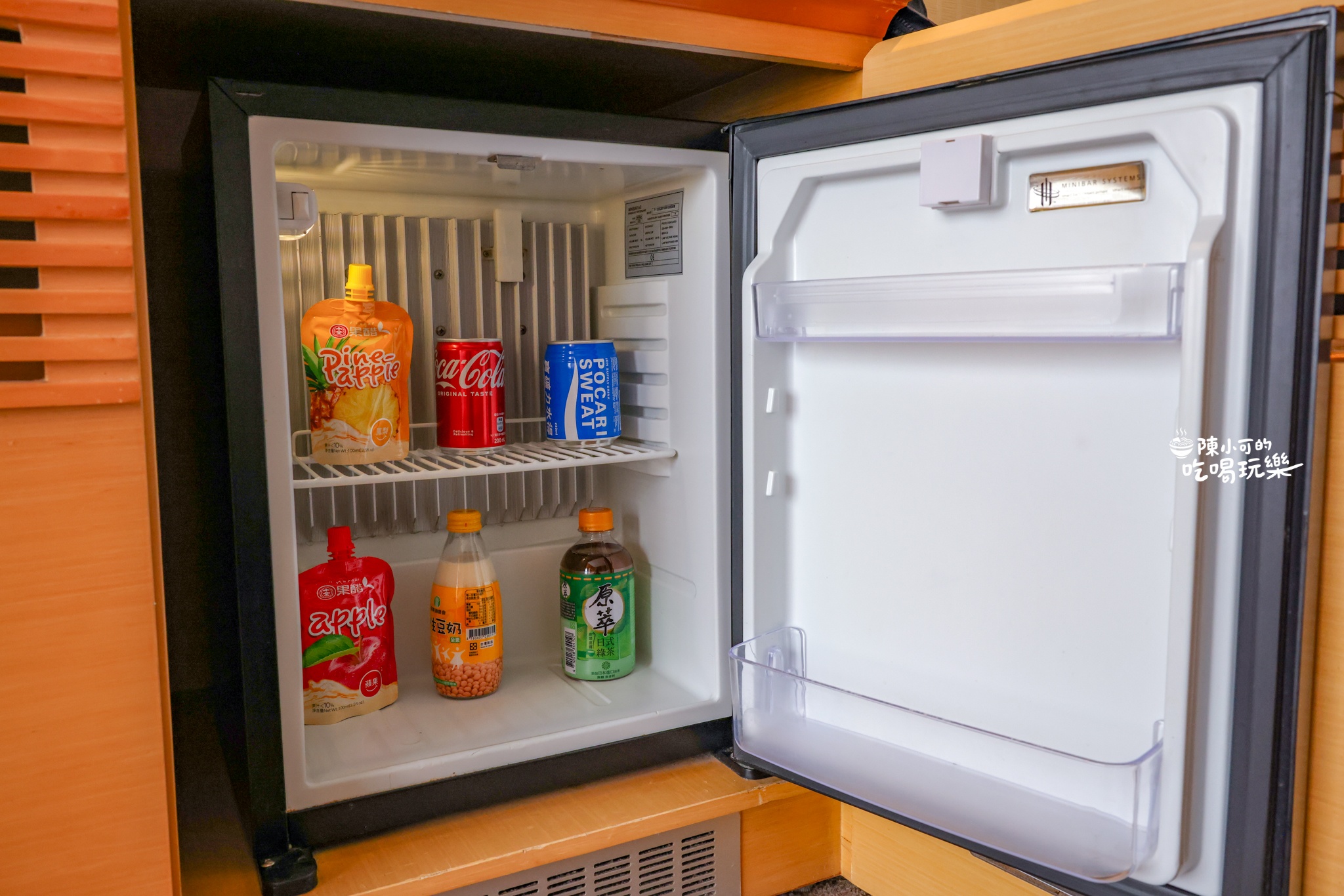 宜蘭住宿推薦,宜蘭吃到飽推薦,宜蘭泡湯,宜蘭美食,宜蘭親子住宿,礁溪必吃,礁溪美食,礁溪長榮鳳凰酒店,礁溪長榮鳳凰酒店房價,礁溪長榮鳳凰酒店自助餐 @陳小可的吃喝玩樂 礁溪長榮鳳凰酒店房價,宜蘭住宿推薦, 宜蘭吃到飽推薦, 宜蘭泡湯, 宜蘭泡湯一日遊, 宜蘭美食, 宜蘭親子住宿礁溪必吃, 礁溪美食, 礁溪長榮鳳凰酒店, 礁溪長榮鳳凰酒店自助餐