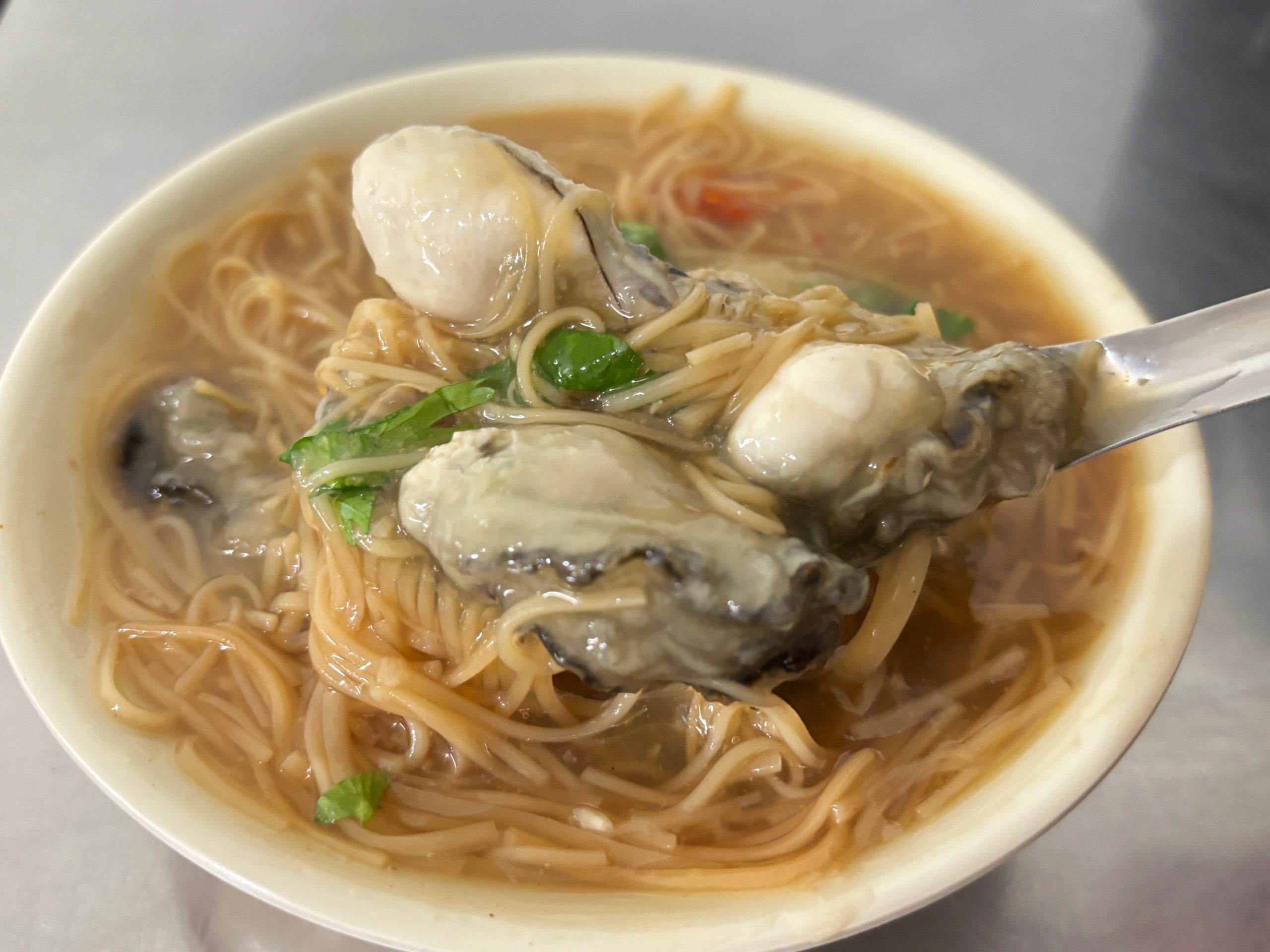 【三重美食】三重佰萬蚵仔麵線，好吃的蚵仔麵線推薦