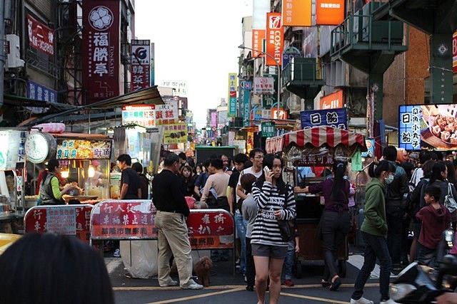 九份一日遊,九份旅遊,九份美食,九份老街,基隆一日遊,基隆九份一日遊,基隆九份美食旅遊,基隆夜市小吃,基隆廟口,基隆旅遊,基隆旅遊景點,基隆旅遊美食,如何到九份,如何到基隆,懶人包耶,護理長的店,連珍芋泥球,黃色小鴨基隆展期,黃色小鴨展區 @陳小可的吃喝玩樂