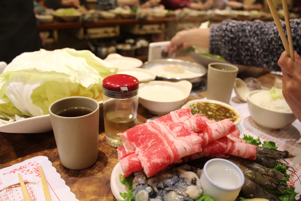 鍋媽媽火鍋 台北火鍋 中山區火鍋 民權西路火鍋店 鍋媽媽火鍋訂位電話 鍋媽媽火鍋地址 鍋媽媽火鍋牛奶鍋 鍋媽媽火鍋價位 鍋媽媽火鍋營業時間