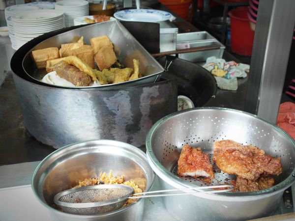 雙連鹹粥 雙連站捷運美食小吃午餐早餐 雙連鹹粥價錢菜單 雙連站美食推薦 雙連鹹粥地址