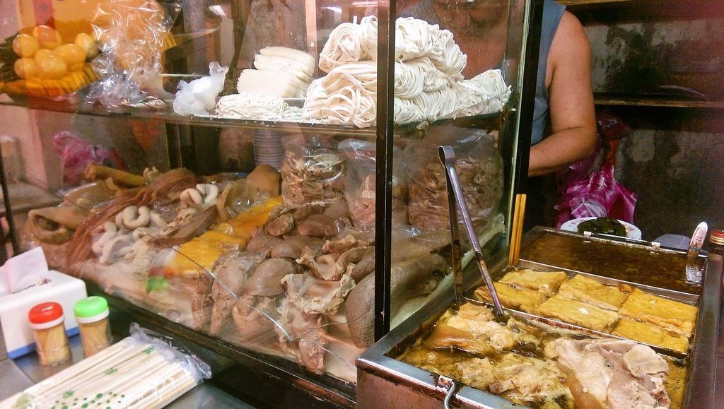 三兄弟麵店,三兄弟麵攤,台北小吃︱台北熱炒 @陳小可的吃喝玩樂 新北市三重 三兄弟麵店 大同北路【新北市三重平價美食小吃】三兄弟麵店,營業時間不固定,吃到算幸運!三重隱藏版美食