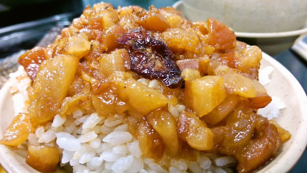 三重好吃滷肉飯.今大滷肉飯.今大魯肉飯.今大魯肉飯價錢.今大魯肉飯菜單.今大魯肉飯營業時間.今大麵店.滷白菜.吳郭魚.滷豆腐.今大魯肉飯捷運.今大魯肉飯食記
